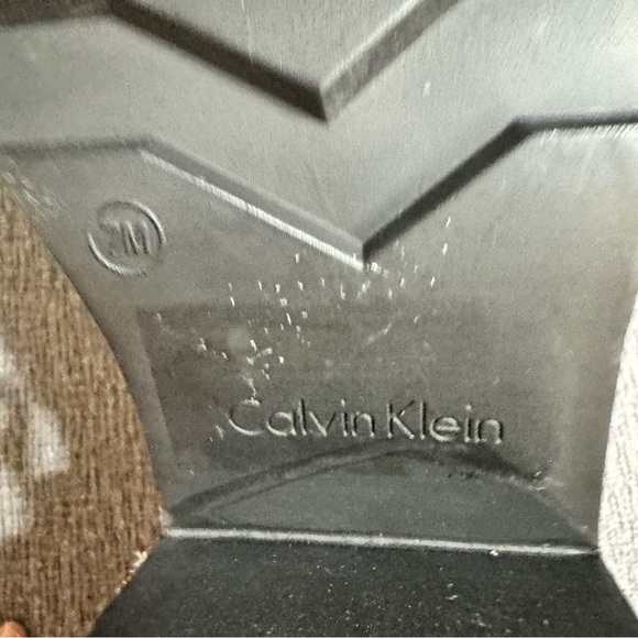 Calvin Klein Women’s Anissa Lug Sole Block Heel Cozy Faux Fur Chelsea Booties - Picture 12 of 16